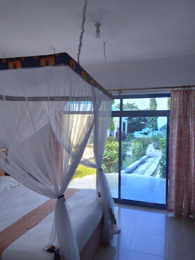 Coconut Tree Village Beach Resort Uroa Zewnętrze zdjęcie